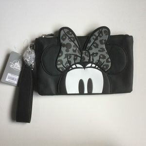 NWT Minnie Mouse Wristlet